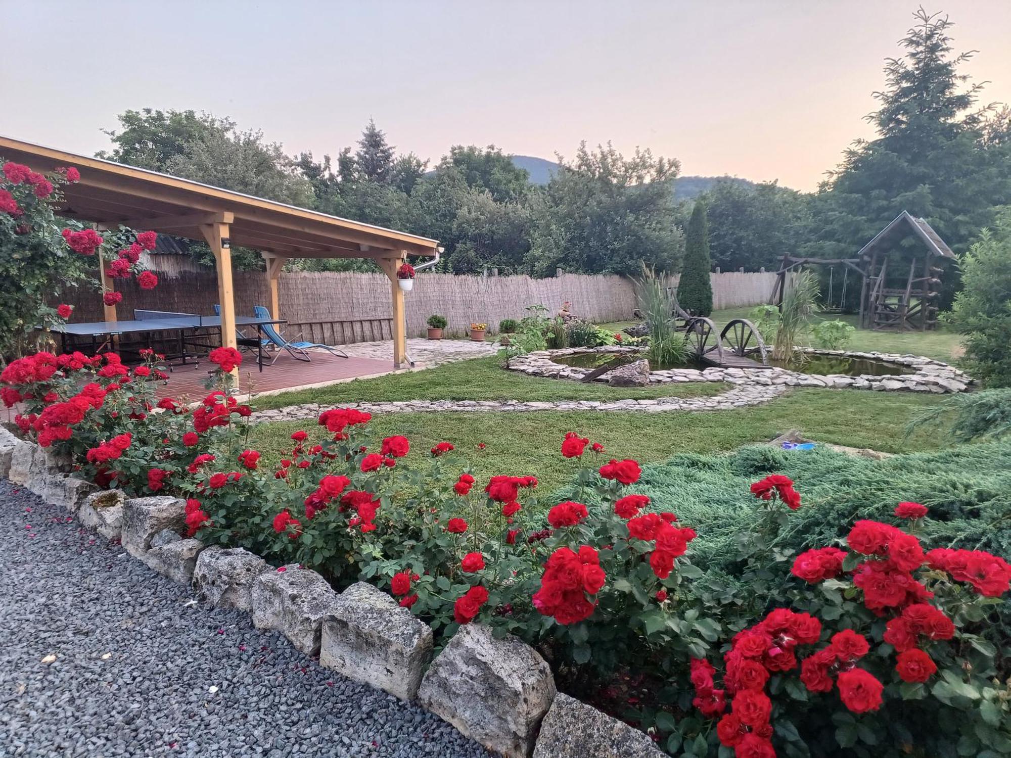 Kazsimer Vendeghaz Erdohorvati Exterior photo